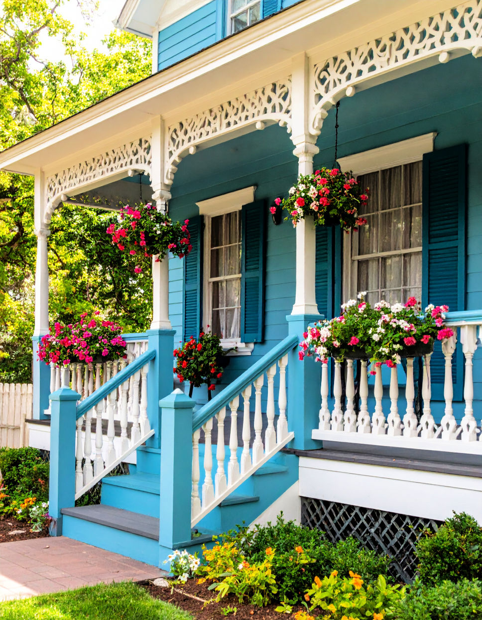 25 Victorian Porch Ideas: Grand Entrance & Outdoor Elegance - Our ...